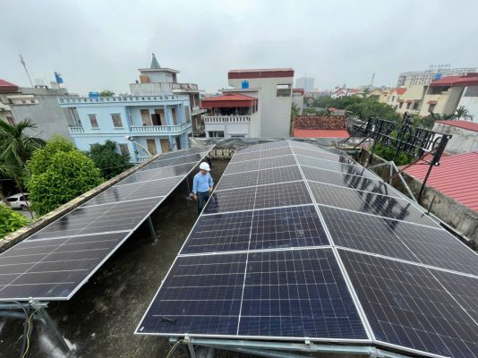 chi phí lắp điện năng lượng mặt trời